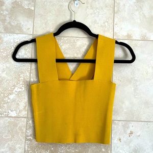 Seek yellow top